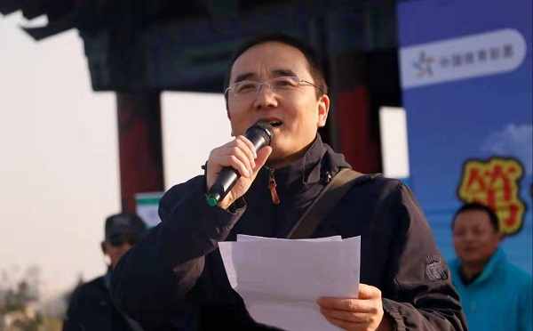 雷刚.jpg